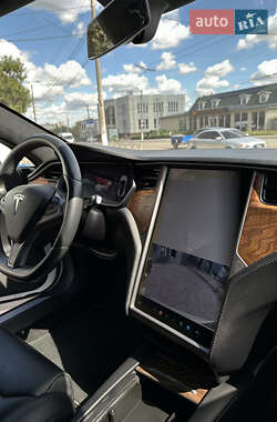 Ліфтбек Tesla Model S 2018 в 
