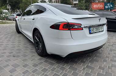 Лифтбек Tesla Model S 2020 в 