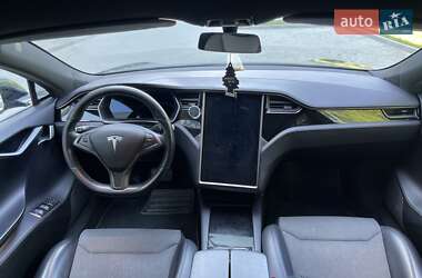 Лифтбек Tesla Model S 2018 в Луцке