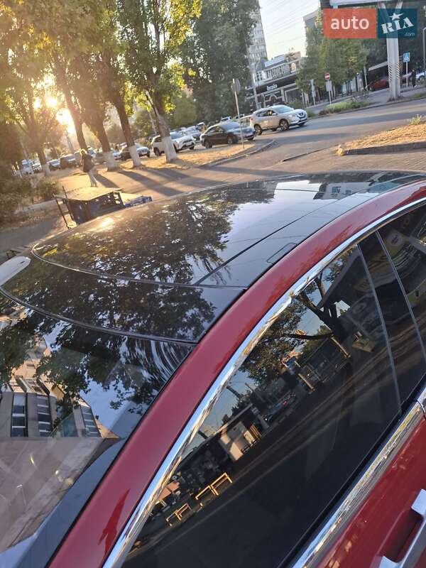 Лифтбек Tesla Model S 2014 в Одессе