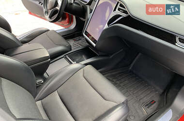 Лифтбек Tesla Model S 2018 в 