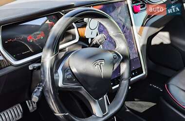Ліфтбек Tesla Model S 2013 в 