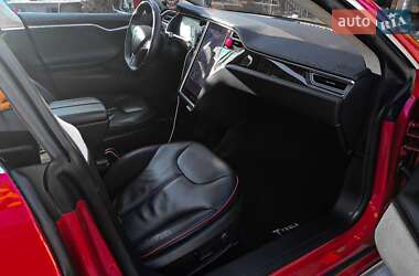 Ліфтбек Tesla Model S 2013 в 
