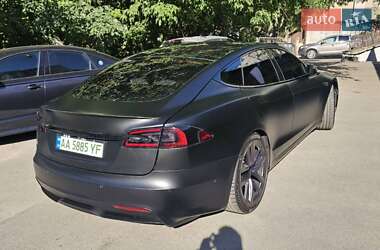 Лифтбек Tesla Model S 2021 в 