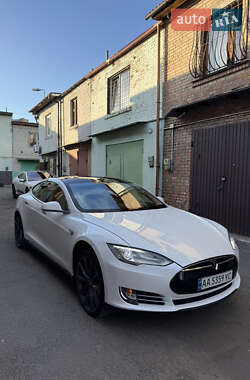 Лифтбек Tesla Model S 2013 в Киеве