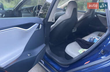 Ліфтбек Tesla Model S 2016 в 