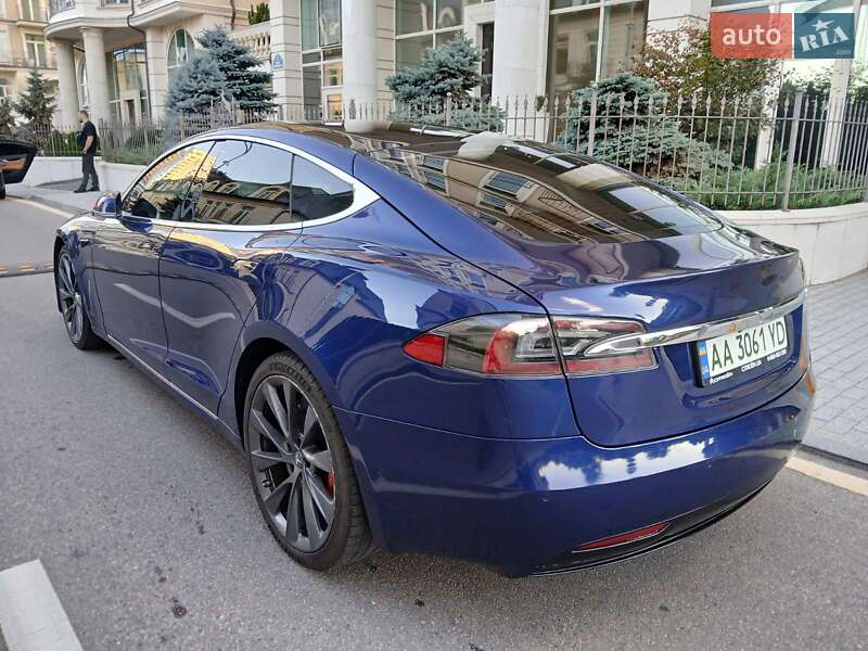 Ліфтбек Tesla Model S 2019 в Києві фото 9 Ліфтбек Tesla Model S 2019 в Києві