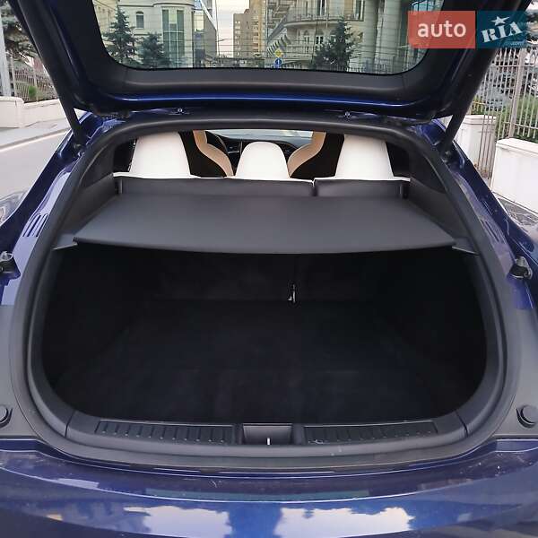 Ліфтбек Tesla Model S 2019 в Києві фото 10 Ліфтбек Tesla Model S 2019 в Києві