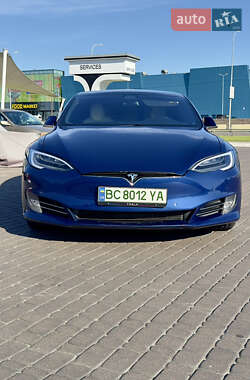 Ліфтбек Tesla Model S 2019 в 