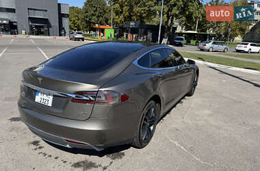 Ліфтбек Tesla Model S 2016 в 