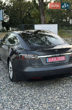 Ліфтбек Tesla Model S 2016 в 