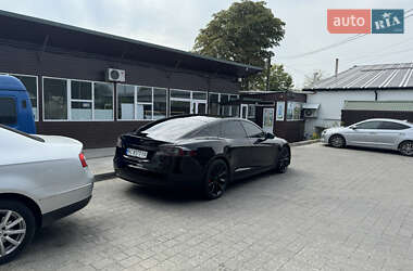 Ліфтбек Tesla Model S 2016 в Львові