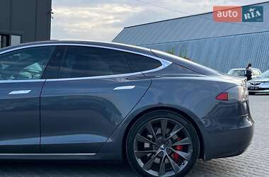 Ліфтбек Tesla Model S 2019 в 