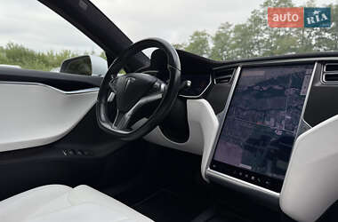 Ліфтбек Tesla Model S 2017 в 