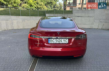 Ліфтбек Tesla Model S 2016 в 