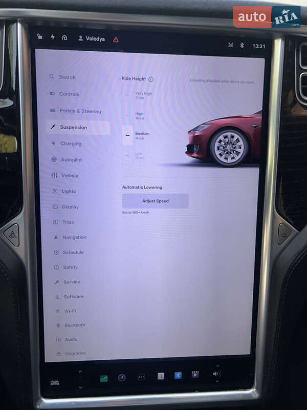 Лифтбек Tesla Model S 2016 в Львове
