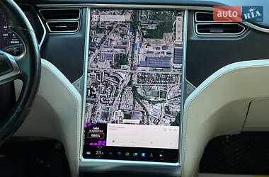 Лифтбек Tesla Model S 2018 в 