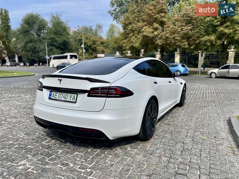 Ліфтбек Tesla Model S 2022 в Дніпрі