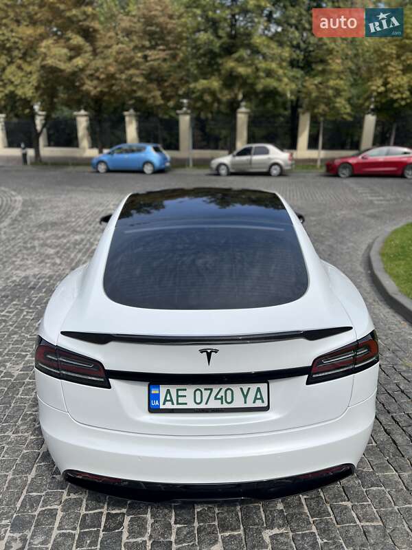 Ліфтбек Tesla Model S 2022 в Дніпрі