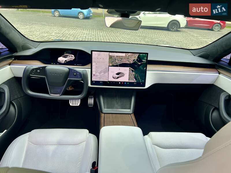 Ліфтбек Tesla Model S 2022 в Дніпрі