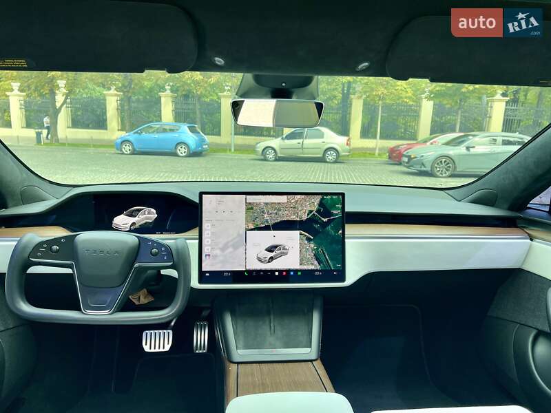 Ліфтбек Tesla Model S 2022 в Дніпрі