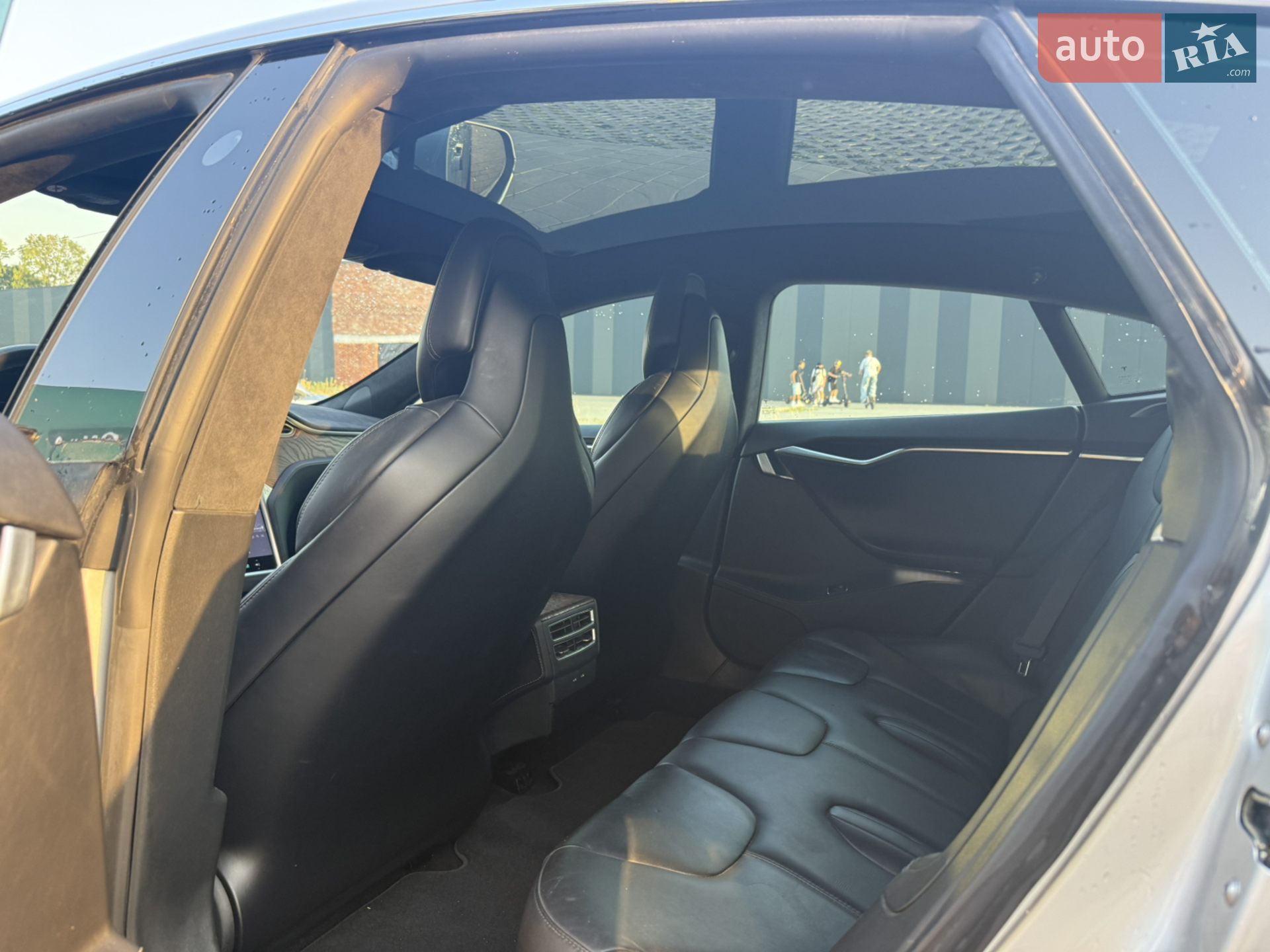 2017 Tesla Model S - мініатюра 13