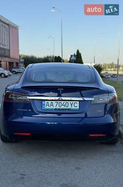 Ліфтбек Tesla Model S 2016 в 