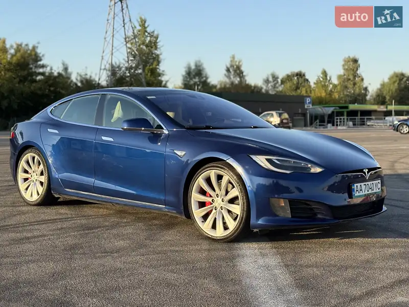 Tesla Model S