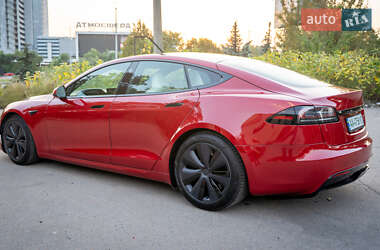 Лифтбек Tesla Model S 2022 в 