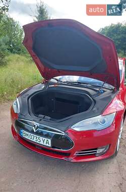 Ліфтбек Tesla Model S 2014 в Тростянці