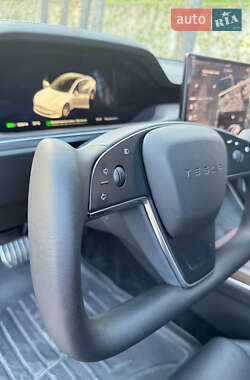 Ліфтбек Tesla Model S 2021 в 