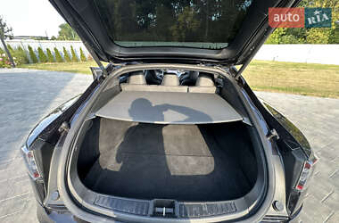 Лифтбек Tesla Model S 2016 в Луцке