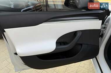 Лифтбек Tesla Model S 2024 в 