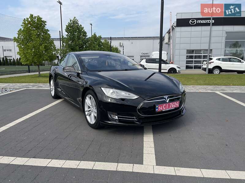Лифтбек Tesla Model S 2013 в Мукачево