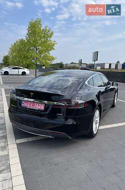 Лифтбек Tesla Model S 2013 в 