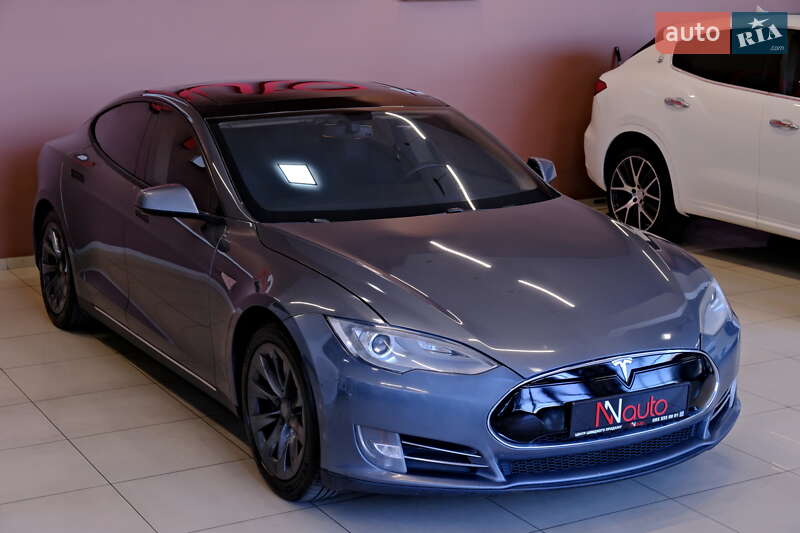 Лифтбек Tesla Model S 2013 в Одессе фото 6 Лифтбек Tesla Model S 2013 в Одессе