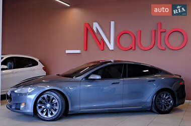 Ліфтбек Tesla Model S 2013 в 