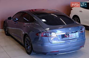 Ліфтбек Tesla Model S 2013 в 