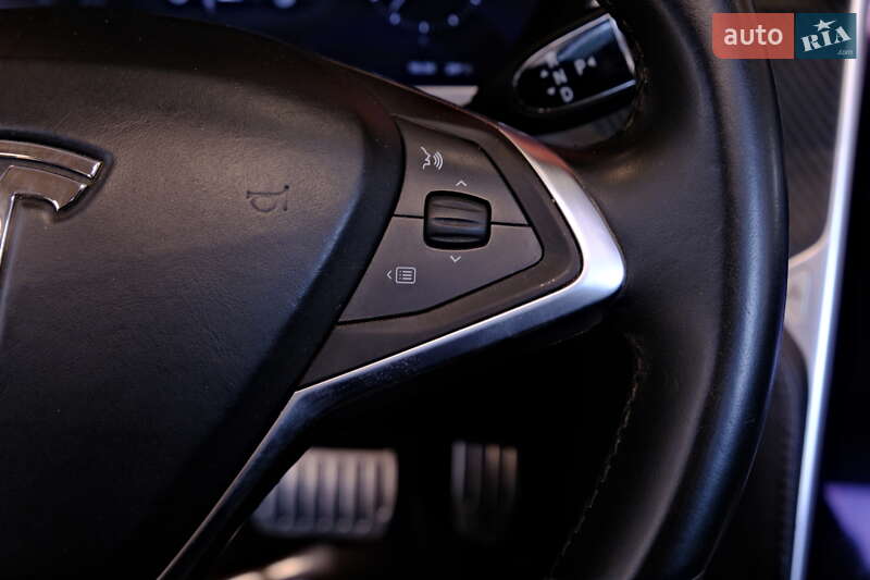 Лифтбек Tesla Model S 2013 в Одессе фото 45 Лифтбек Tesla Model S 2013 в Одессе