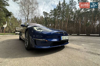 Лифтбек Tesla Model S 2022 в 