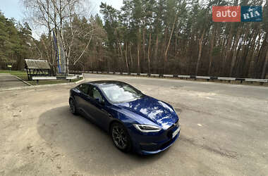 Лифтбек Tesla Model S 2022 в 