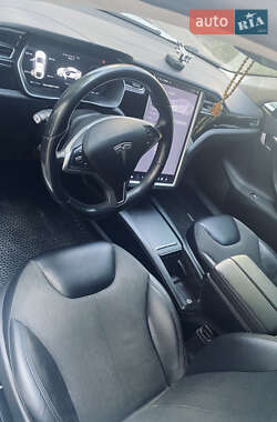 Ліфтбек Tesla Model S 2016 в 