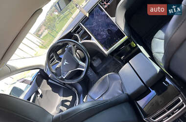 Лифтбек Tesla Model S 2014 в 