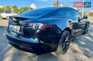 Лифтбек Tesla Model S 2022 в 
