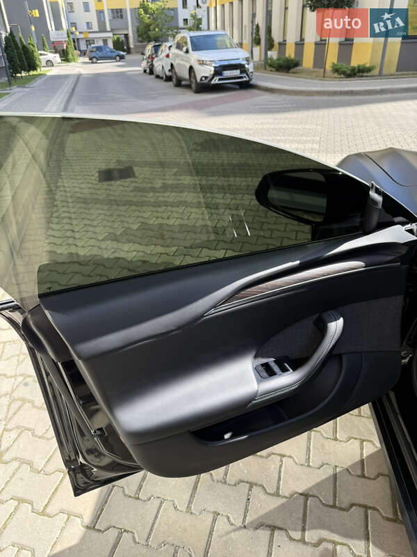 Лифтбек Tesla Model S 2021 в Ивано-Франковске фото 12 Лифтбек Tesla Model S 2021 в Ивано-Франковске