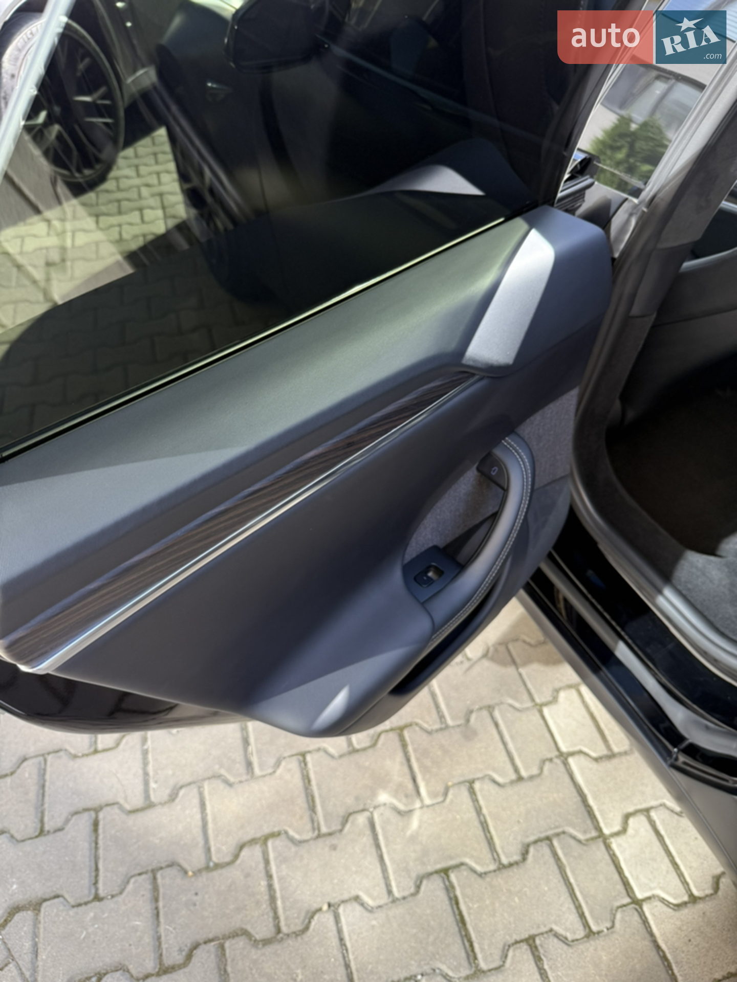 2021 Tesla Model S - мініатюра 21