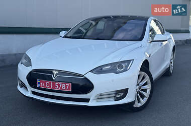 Ліфтбек Tesla Model S 2013 в Вінниці