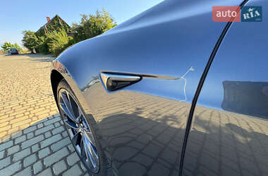 Ліфтбек Tesla Model S 2017 в 