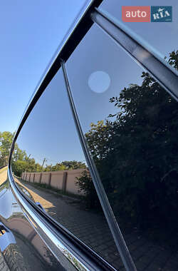 Ліфтбек Tesla Model S 2017 в 