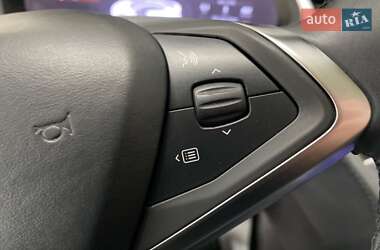 Ліфтбек Tesla Model S 2013 в 